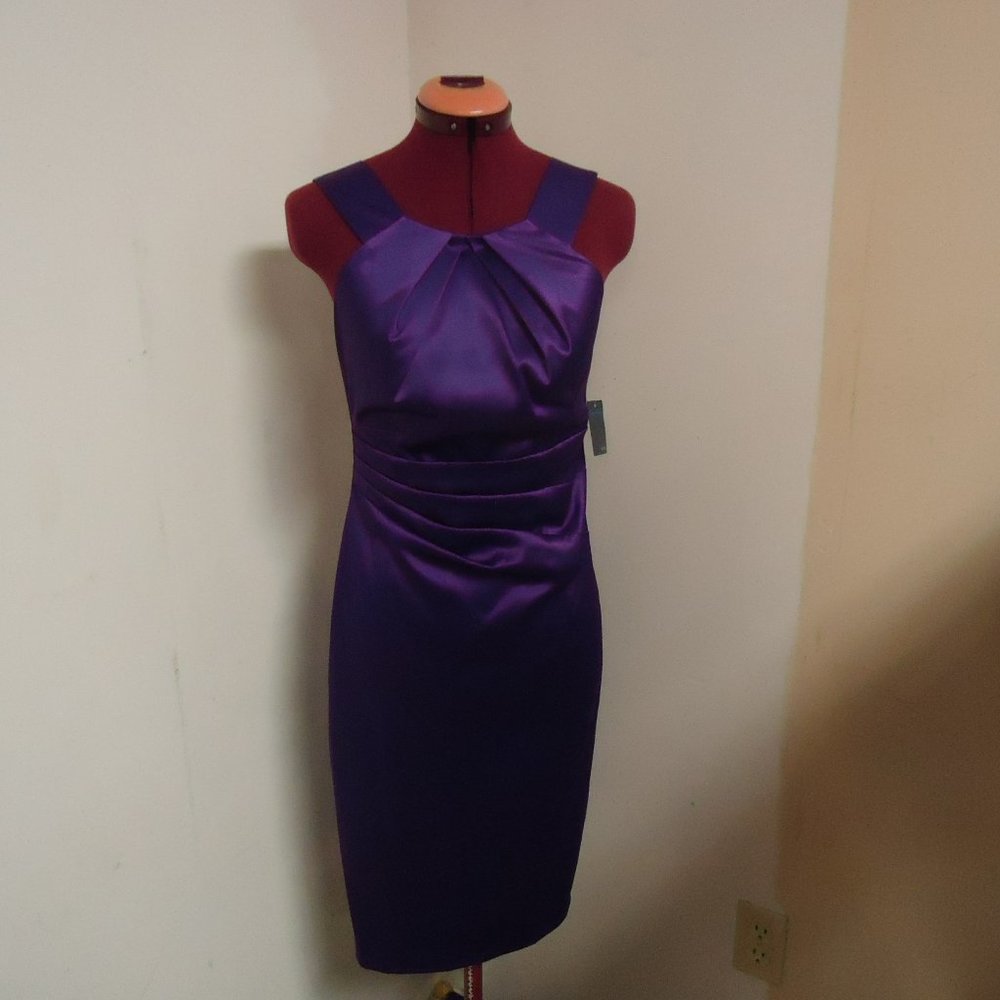 Gabby Skye Size 4 Purple Cocktail Bridesmaid Prom Wedding Dress